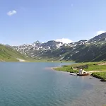 Peterlhaus Nyaraló