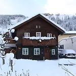 Peterlhaus *