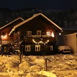 Peterlhaus *