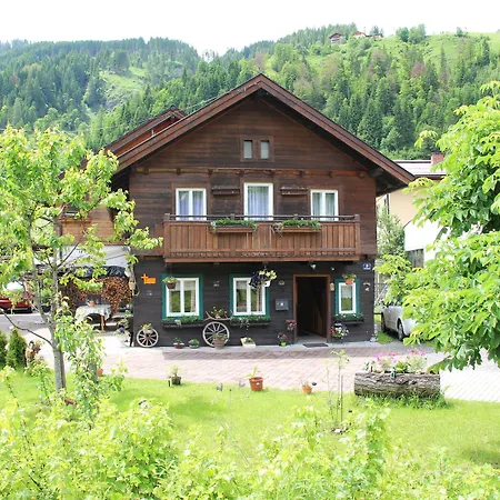 Peterlhaus *