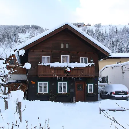 Peterlhaus *
