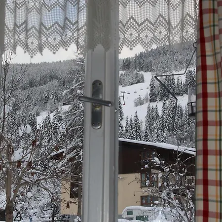 Peterlhaus Ferienhaus *